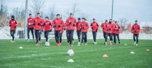 Fotbalisté Dynama absolvují první tréninkovou dávku na Složišti.