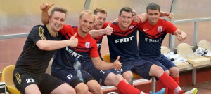 Jedničkami v kraji jsou fotbalisté Spartaku Soběslav. Zleva sedí Hniličkam Dvořák, Šmídmajer, Žalda a D. Maršík.