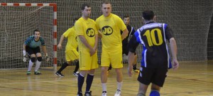 Tým Vodňanské drůbeže (ve žlutém) zůstal před branami semifinále.