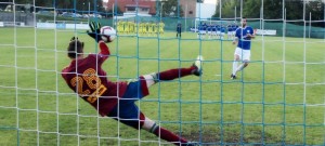 Pavel Vandas kopl špatně penaltu a pro Táborsko to znamenalo konec pohárové účasti.