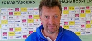 Jednou fotbal začne, hráči musejí být připraveni, říká trenér Miloslav Brožek