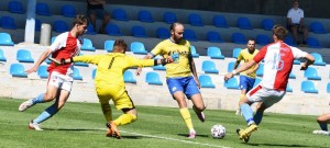 Antonín Presl dá za pár okamžiků vyrovnávací gól Písku s dorostem Slavie.