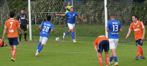 Lom porazil v derby na táborské Svépomoci Katovice 3:1.