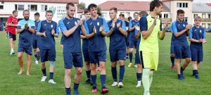 Hradečtí po finále turnaje v Dačicích, kde po prohraných penaltách obsadili druhé místo.